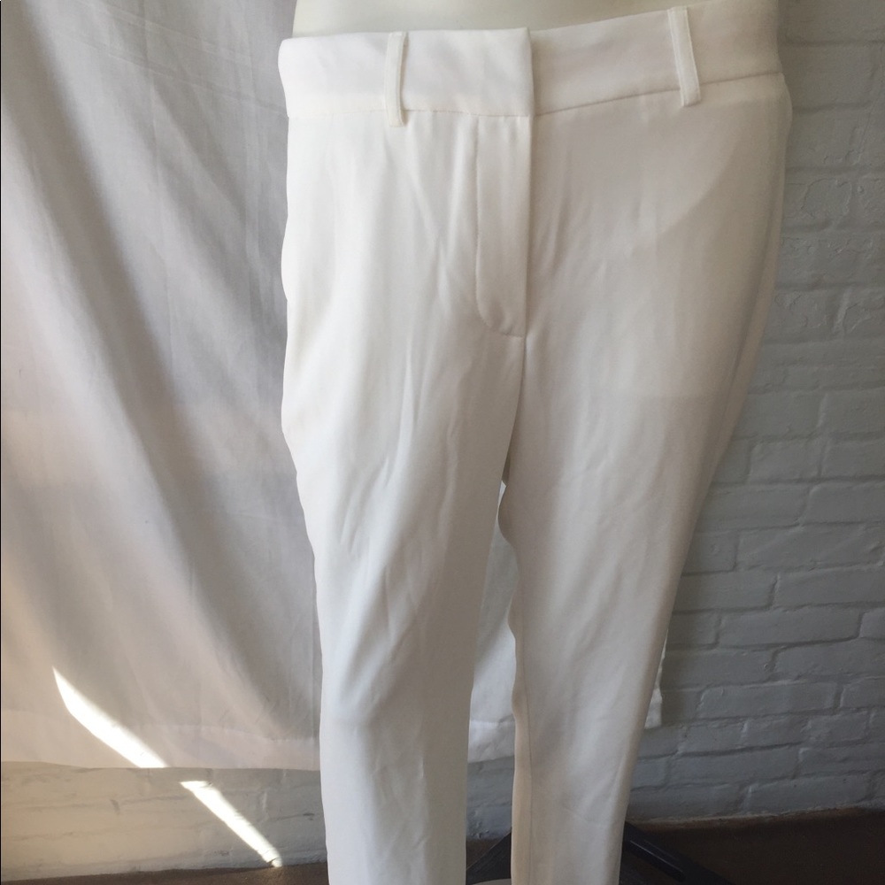 Victoria Secret size 8 white pants